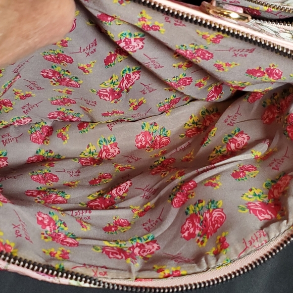 Betsy Johnson NWOT'S - Picture 8 of 12